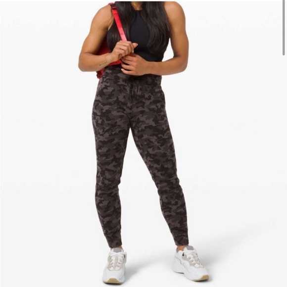 Lululemon Sz 6 Ready to Rulu Jogger in Heritage Camo Black Lunar Rock - Picture 4 of 16